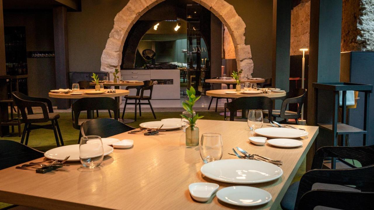 Caro Hotel Валенсия Экстерьер фото Interior of the restaurant
