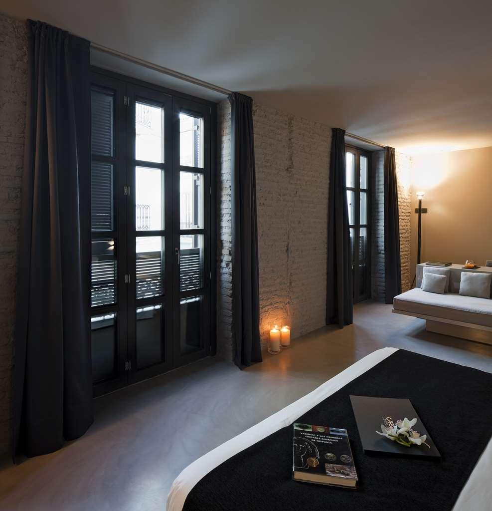 Caro Hotel Валенсия Номер фото A room at the Mandarin Oriental, Barcelona